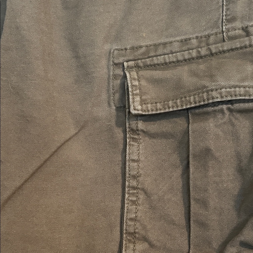 Goodfellow & Co Olive Cargo Pants - Picture 3 of 15